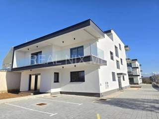 Apartman na moru, Prodaja, Privlaka, Privlaka