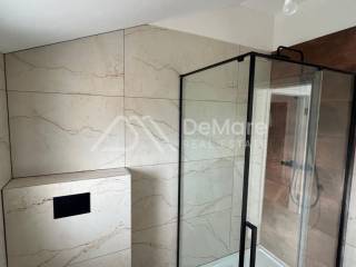 Vila, Prodaja, Vrsi, Vrsi