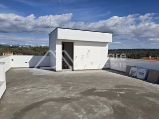 Zadar - Okolica, Petrcane