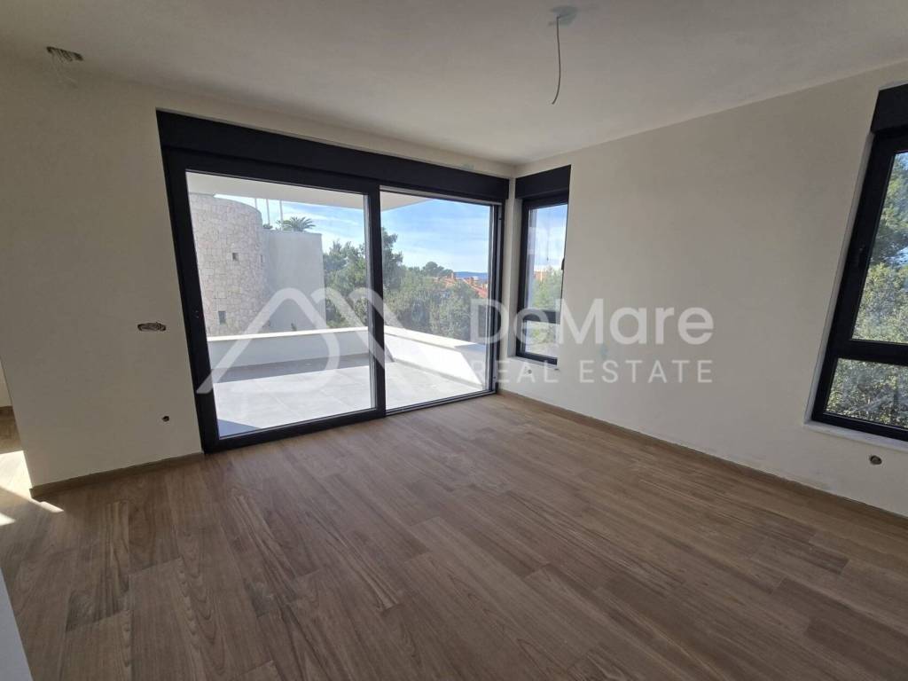 Zadar - Okolica, Petrcane