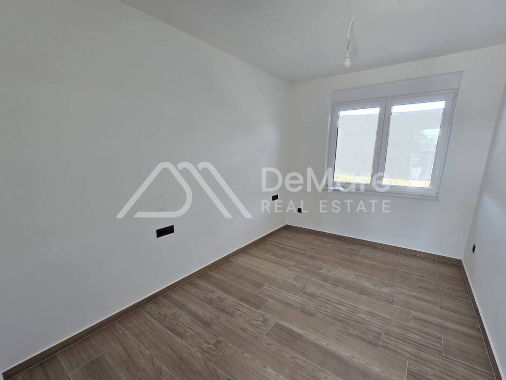 Zadar - Okolica, Petrcane