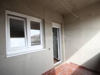 Flat in a building, Sale, Solin, Japirko