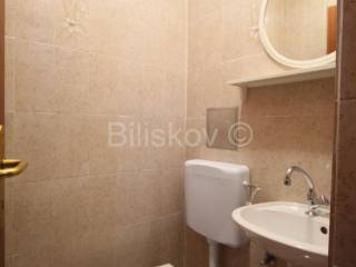 Flat in a building, Sale, Solin, Japirko