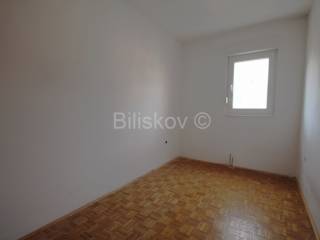 Flat in a building, Sale, Solin, Japirko