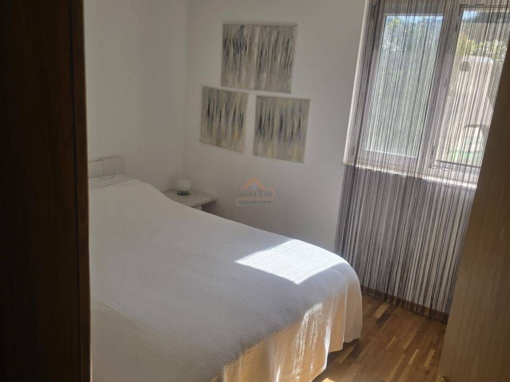Flat in a building, Sale, Supetar, Supetar