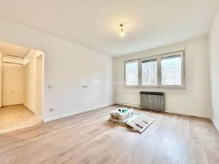 Flat in a building, Sale, Zagreb, Stenjevec