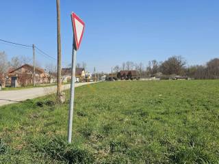 Dugo Selo, Dugo Selo - Istok