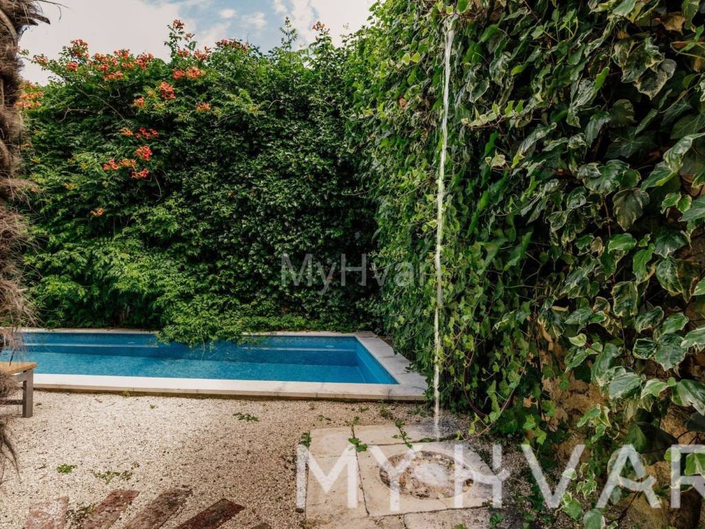 Luksuzna vila, Prodaja, Jelsa, Jelsa