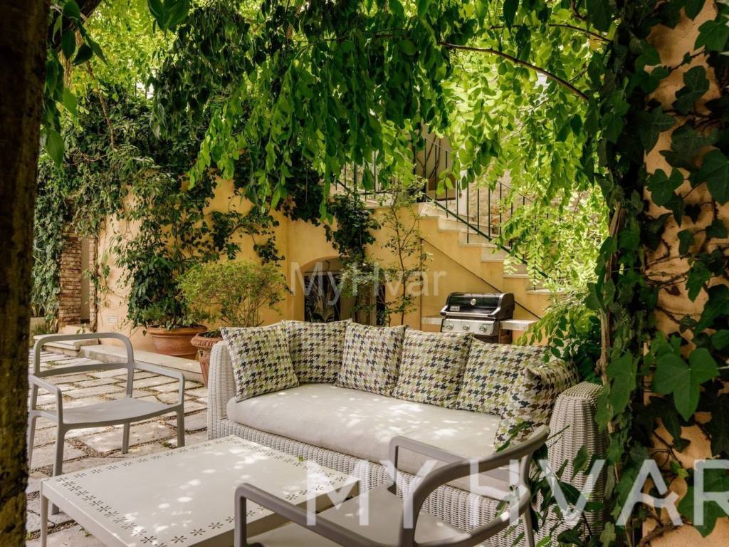 Luksuzna vila, Prodaja, Jelsa, Jelsa