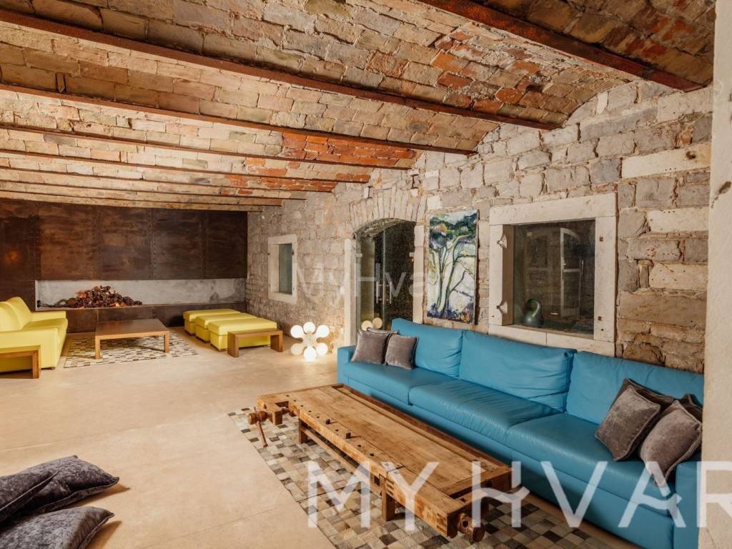 Luksuzna vila, Prodaja, Jelsa, Jelsa