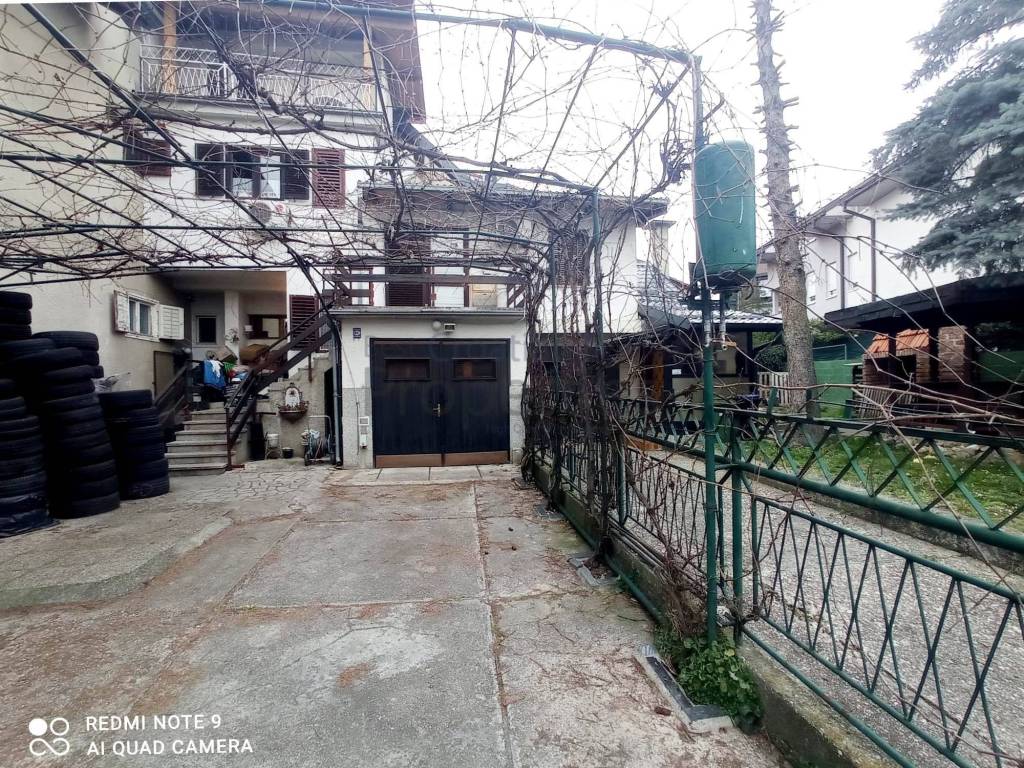 Stan u viseetaznoj kuci, Prodaja, Zagreb, Gornji Grad - Medvescak