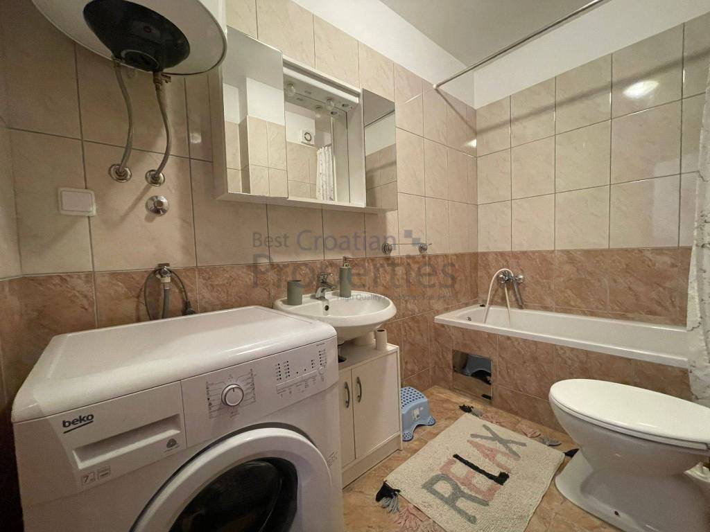 Stan u zgradi, Prodaja, Pakostane, Pakostane