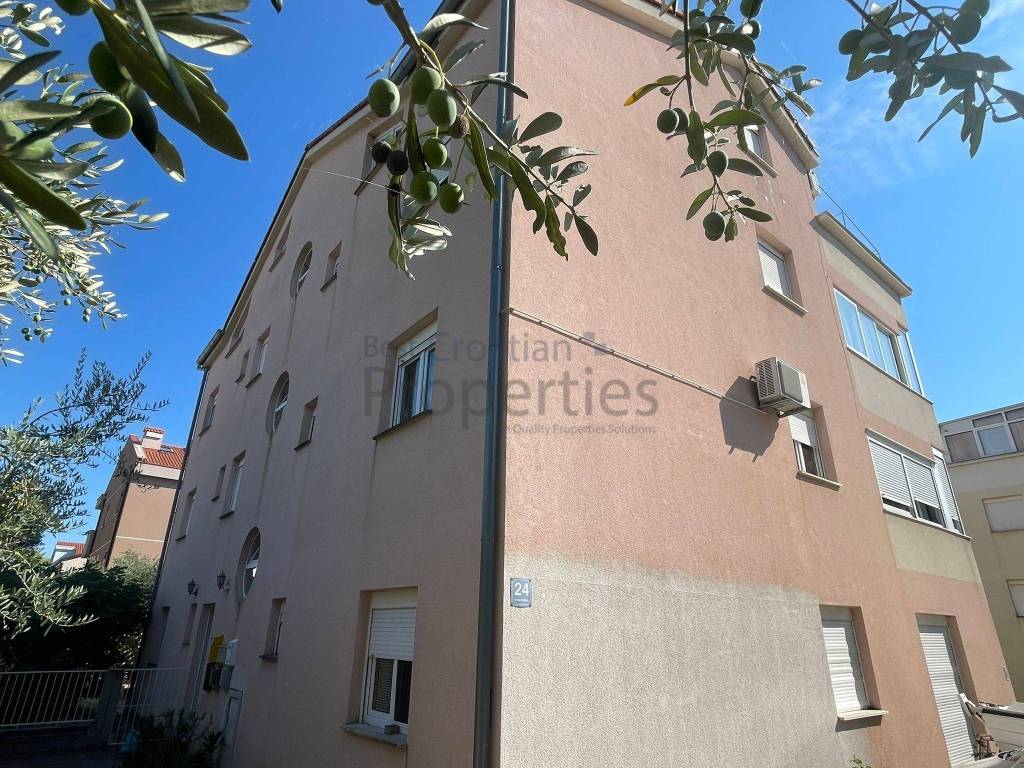 Stan u zgradi, Prodaja, Pakostane, Pakostane