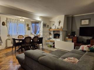 Stambeno poslovni objekt, Prodaja, Zagreb, Tresnjevka - jug