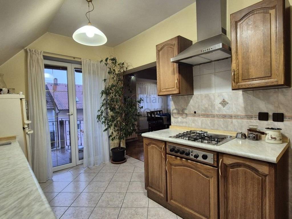 Stambeno poslovni objekt, Prodaja, Zagreb, Tresnjevka - jug