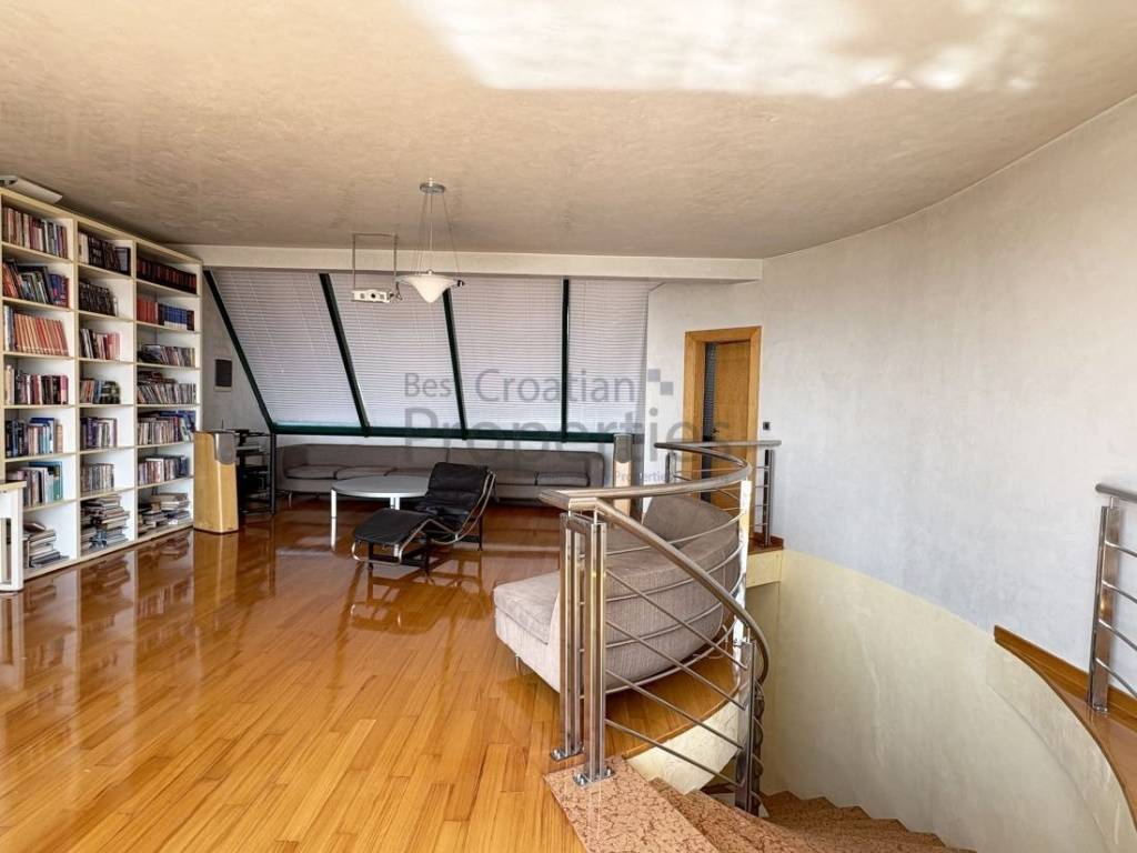 Samostojeca kuca, Prodaja, Zagreb, Podsused - Vrapce
