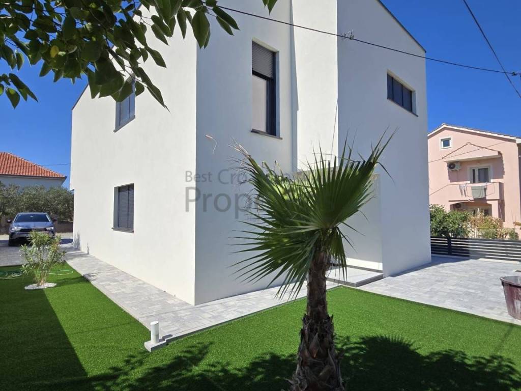 Samostojeca kuca, Prodaja, Privlaka, Privlaka