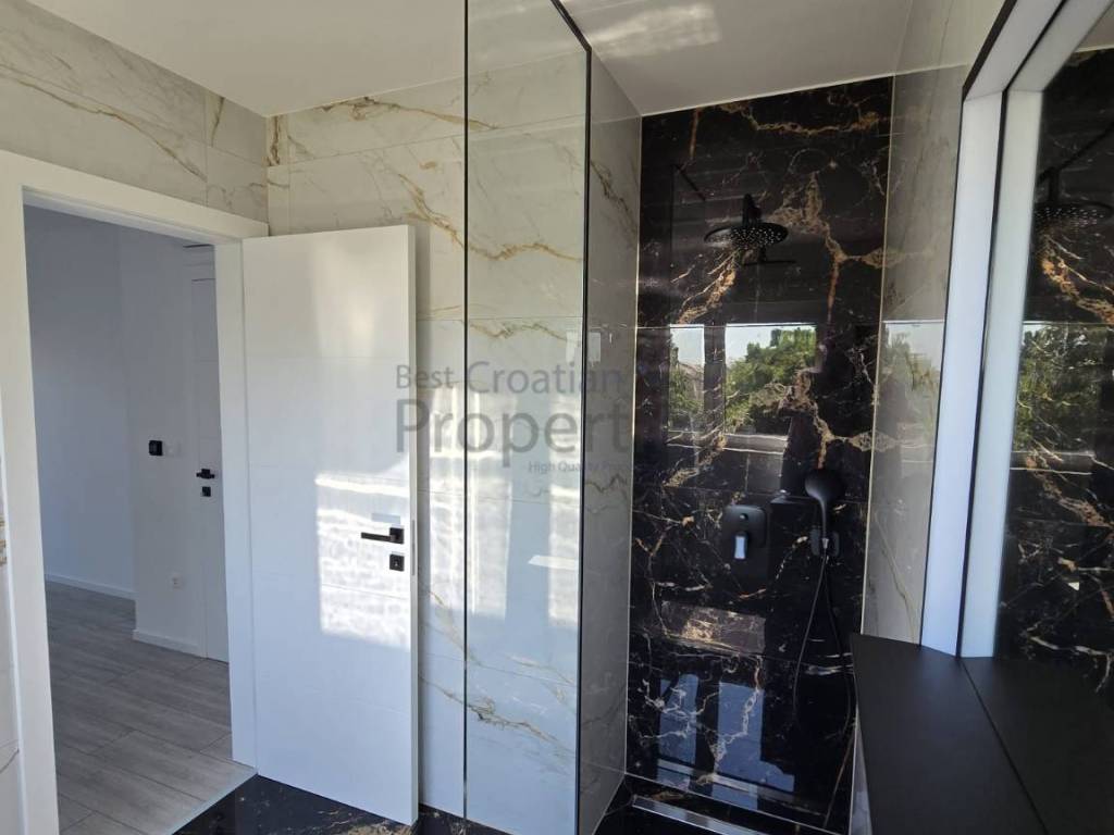 Samostojeca kuca, Prodaja, Privlaka, Privlaka