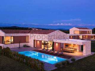 Vila, Prodaja, Brtonigla, Brtonigla