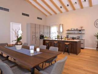 Vila, Prodaja, Brtonigla, Brtonigla