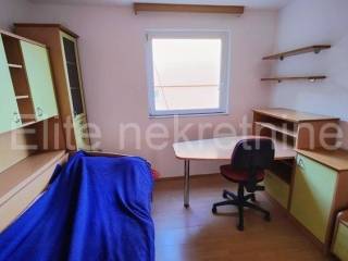 Flat in a building, Sale, Rijeka, Istok