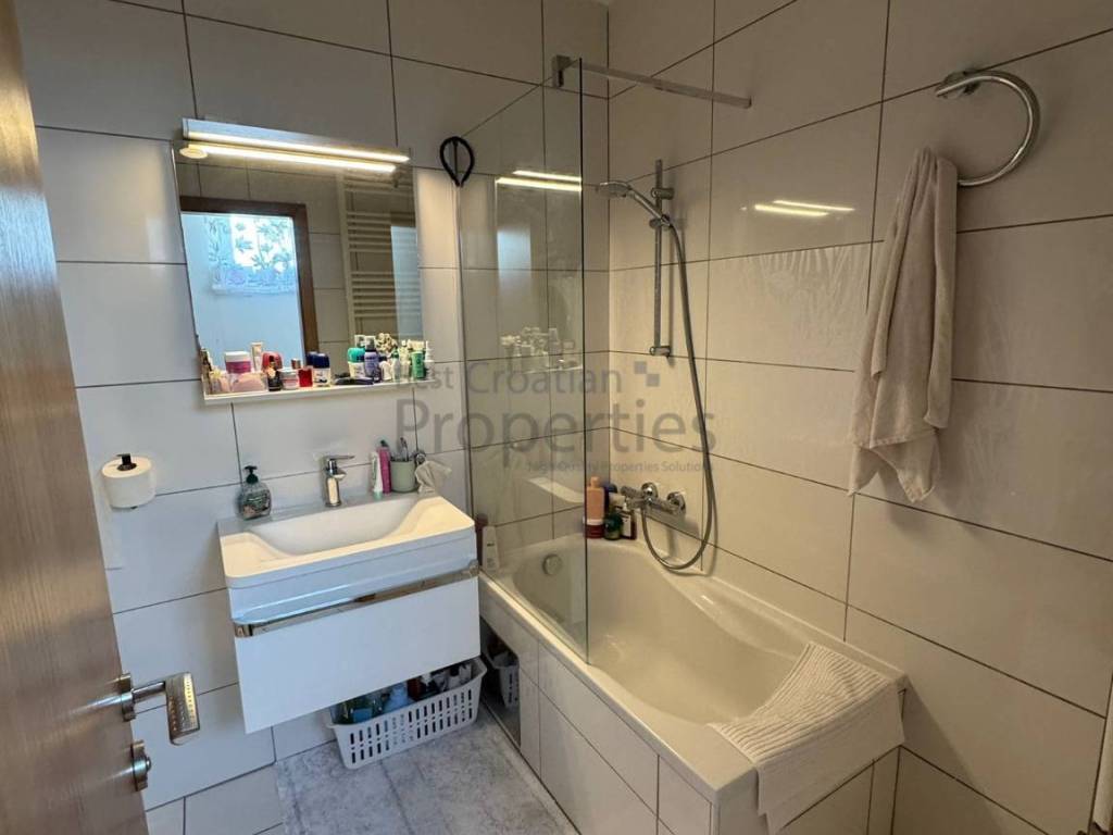 Stan u zgradi, Prodaja, Zagreb, Gornja Dubrava