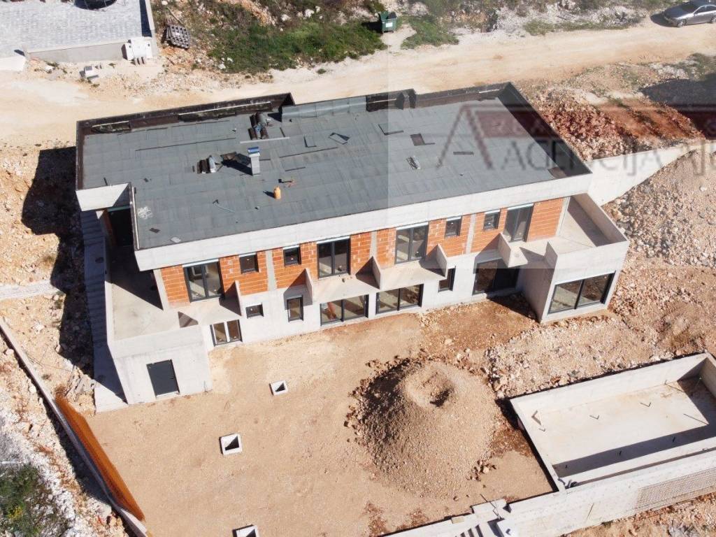 Vila, Prodaja, Imotski, Imotski