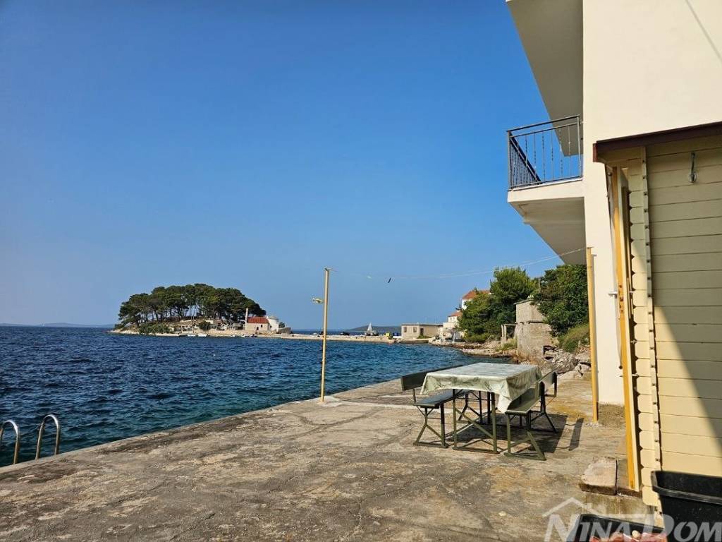 Apartmanska kuca, Prodaja, Sali, Savar