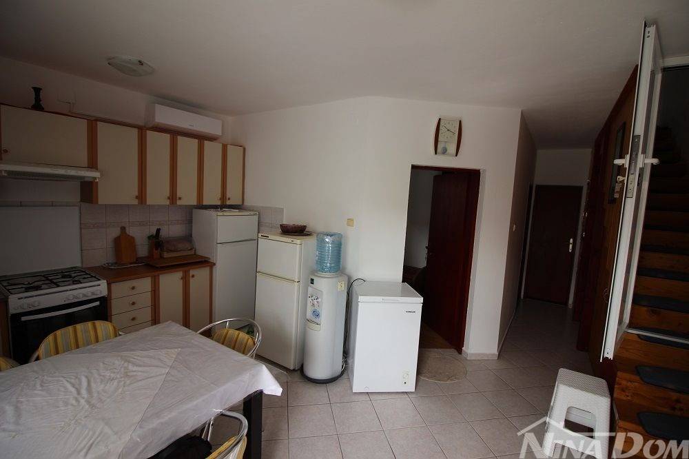 Dvojna kuca, Prodaja, Vir, Vir