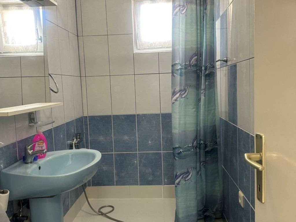 Apartmanska kuca, Prodaja, Pakostane, Drage