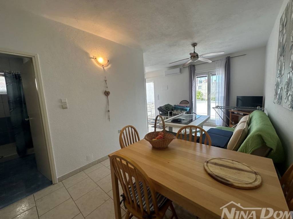 Apartmanska kuca, Prodaja, Pakostane, Drage