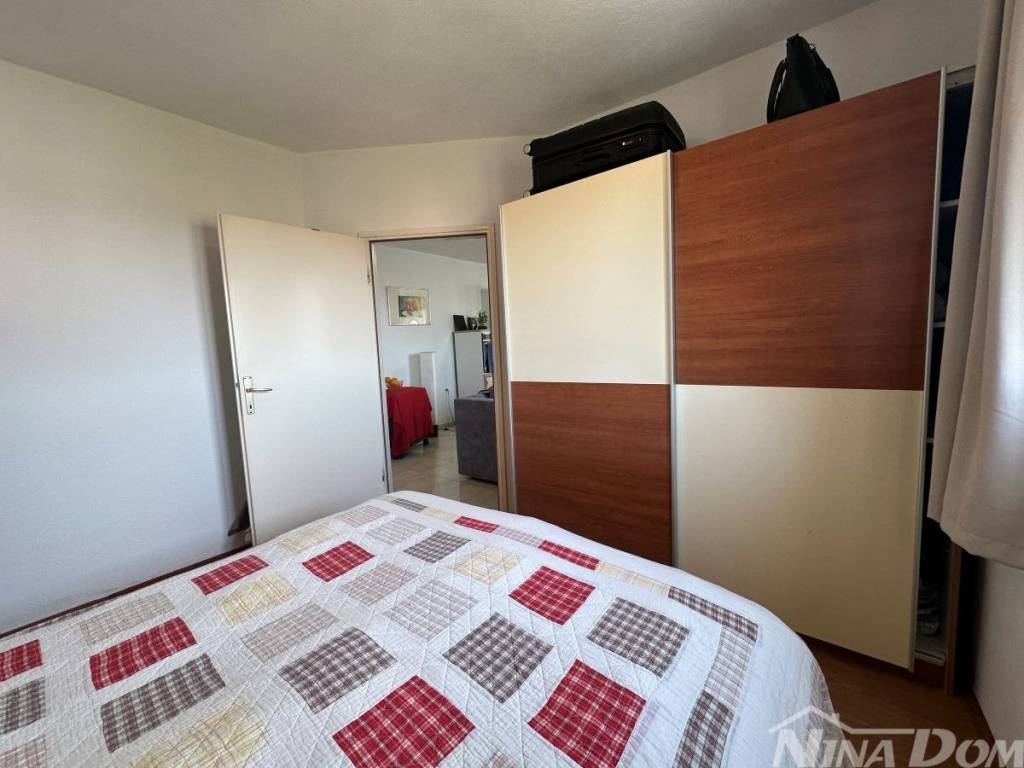 Apartmanska kuca, Prodaja, Pakostane, Drage