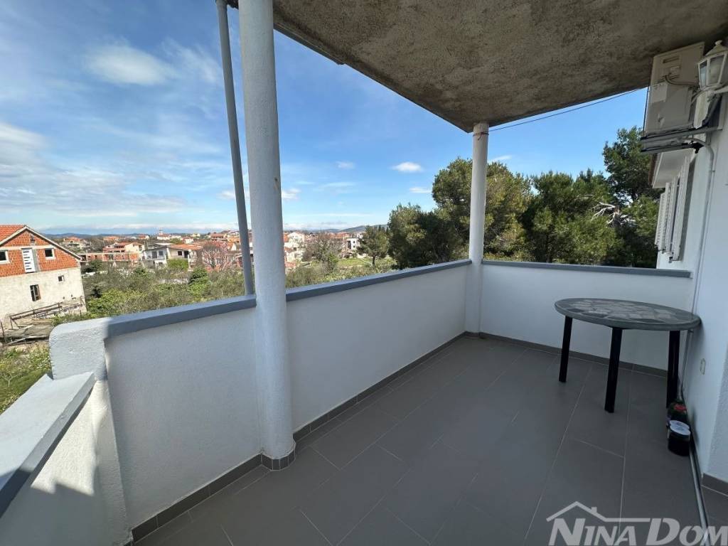 Apartmanska kuca, Prodaja, Pakostane, Drage