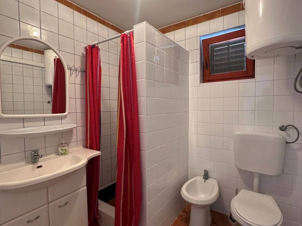 Apartmanska kuca, Prodaja, Pakostane, Drage