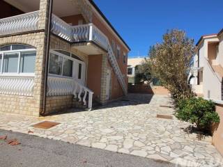 Dvojna kuca, Prodaja, Vir, Vir