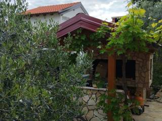 Dvojna kuca, Prodaja, Vir, Vir