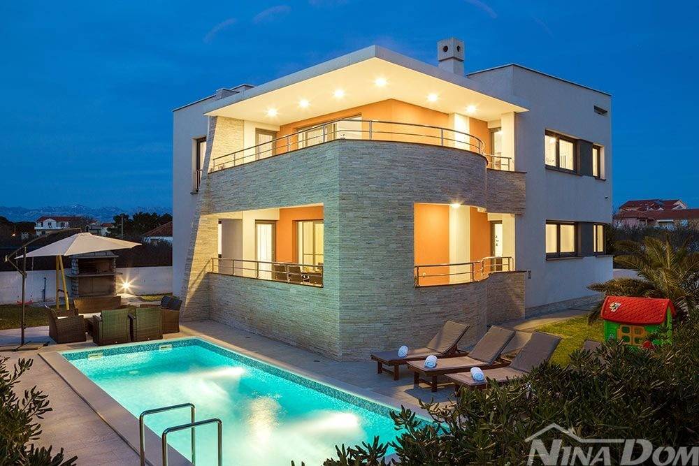 Vila, Prodaja, Nin, Zaton