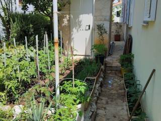 Dvojna kuca, Prodaja, Vir, Vir