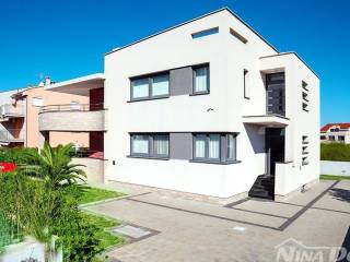 Vila, Prodaja, Nin, Zaton