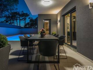 Vila, Prodaja, Vir, Vir
