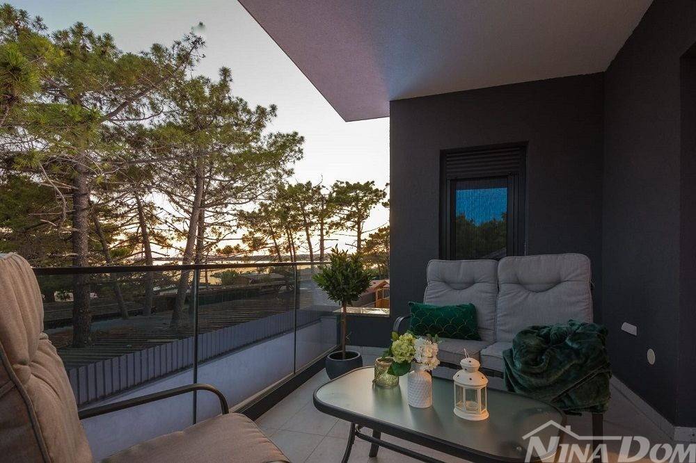 Vila, Prodaja, Vir, Vir