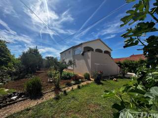 Apartmanska kuca, Prodaja, Privlaka, Privlaka