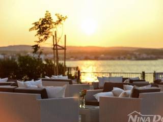 Vila, Prodaja, Vir, Vir