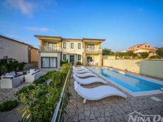Vila, Prodaja, Vir, Vir