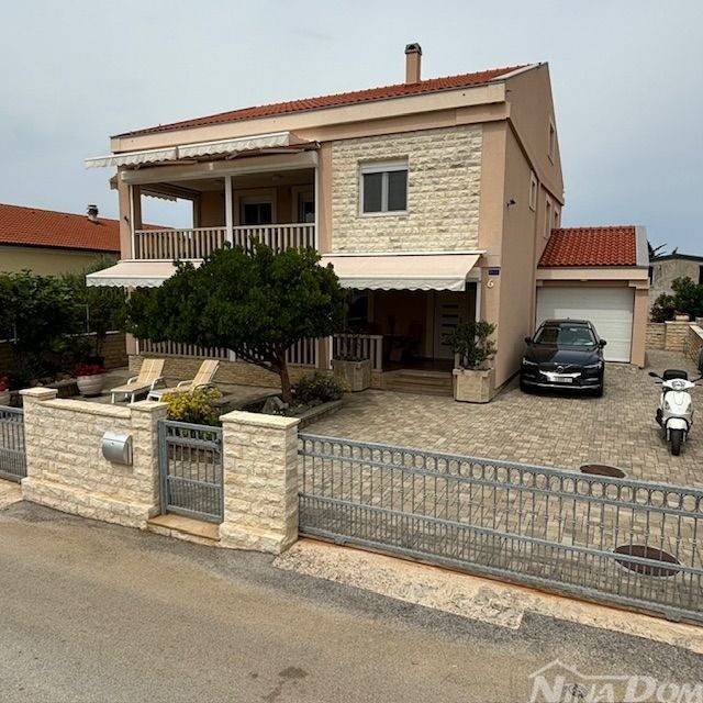 Obiteljska kuca, Prodaja, Vir, Vir
