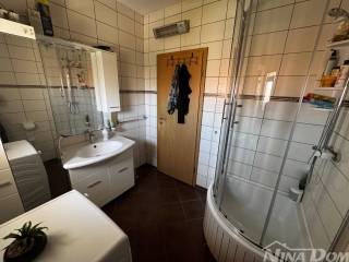 Apartmanska kuca, Prodaja, Privlaka, Privlaka