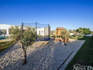 Vila, Prodaja, Zemunik donji, Smokovic