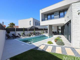 Vila, Prodaja, Vir, Vir