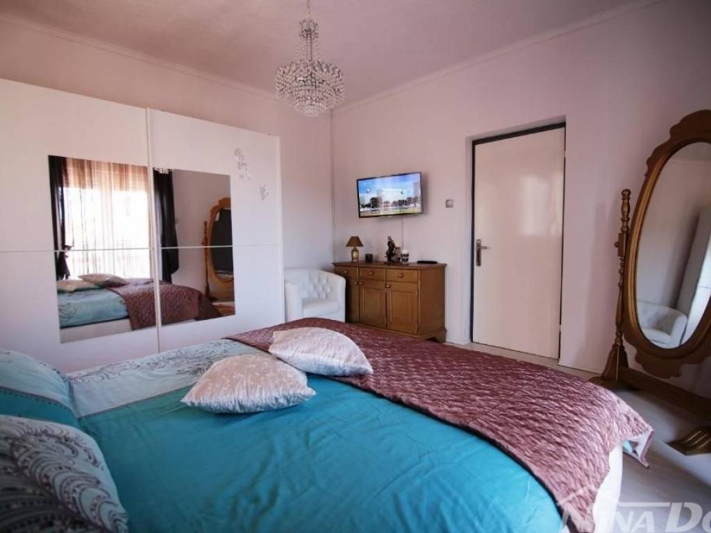 Apartman na moru, Prodaja, Sali, Sali