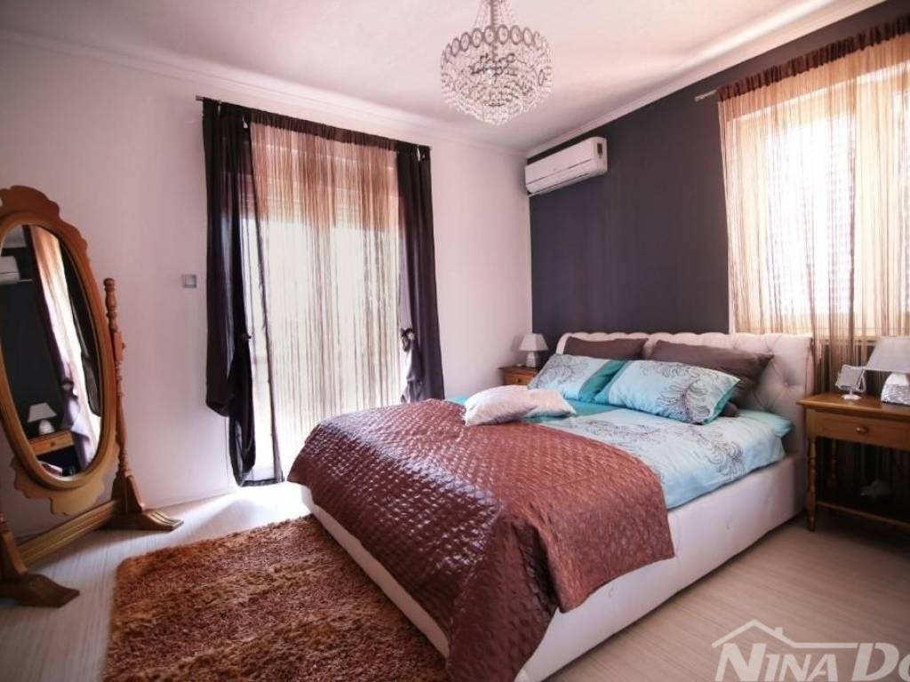 Apartman na moru, Prodaja, Sali, Sali